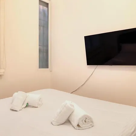 Joivy Cute 1br Flat Near The Centre * מילאנו