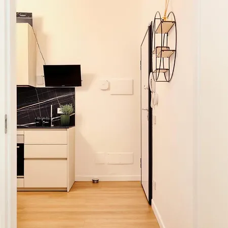 Joivy Cute 1br Flat Near The Centre מילאנו